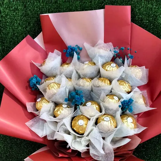 Chocolate bouquets by ANGGUN Florist, photo 96