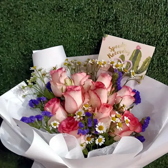 Rose bouquets by ANGGUN Florist, photo 46