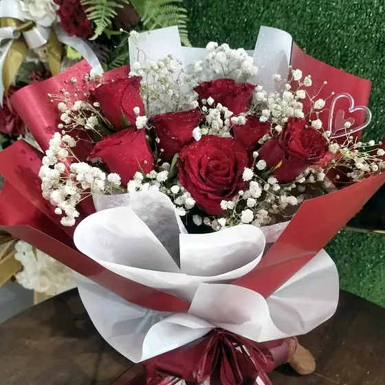 Rose bouquets by ANGGUN Florist, photo 51