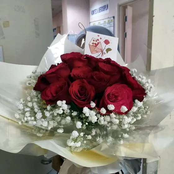 Rose bouquets by ANGGUN Florist, photo 54