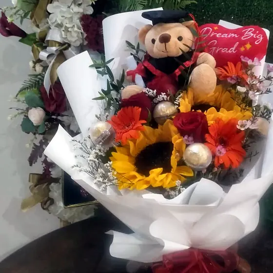 Graduation bouquets by ANGGUN Florist, photo 69